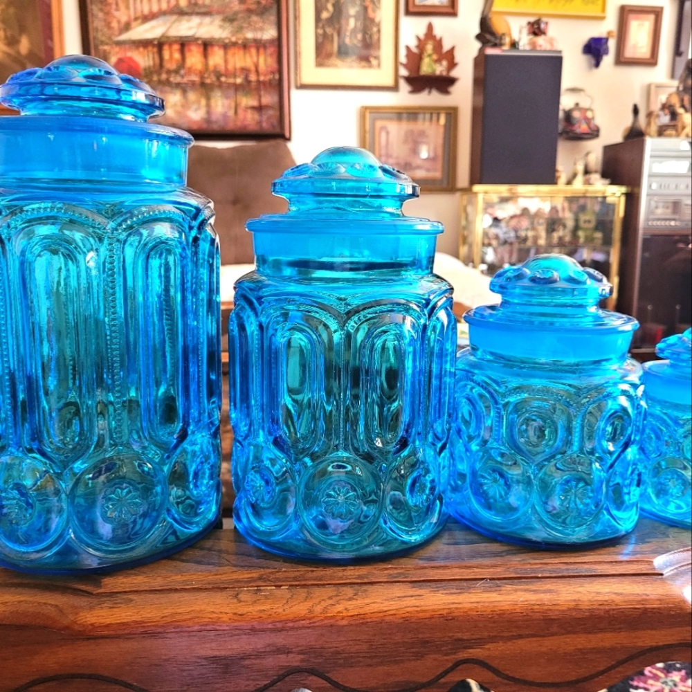 L.E . Smith aqua marine moon and stars glass canisters